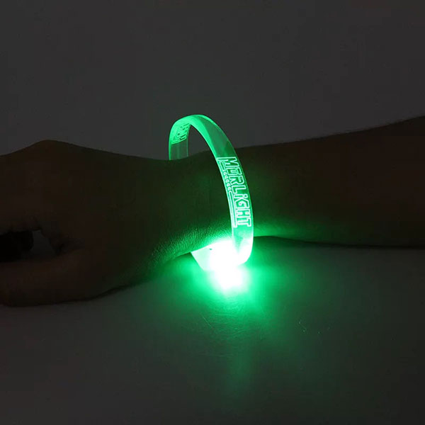 10/15/30/50 Pcs Led Bracelets Glow Bangle Light Up Wristbands Glow