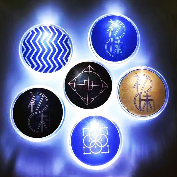 Custom LED Light Up Pins - Flashion Statement